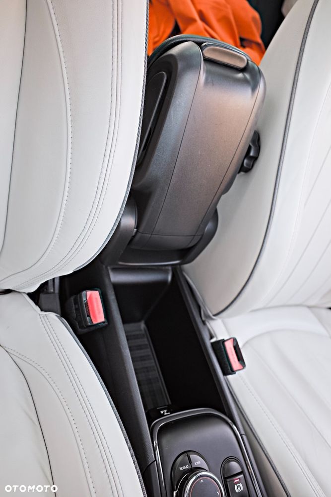 MINI Countryman Cooper SD ALL4 - 27