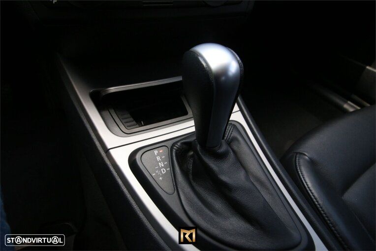 BMW 120 iA Sport - 18