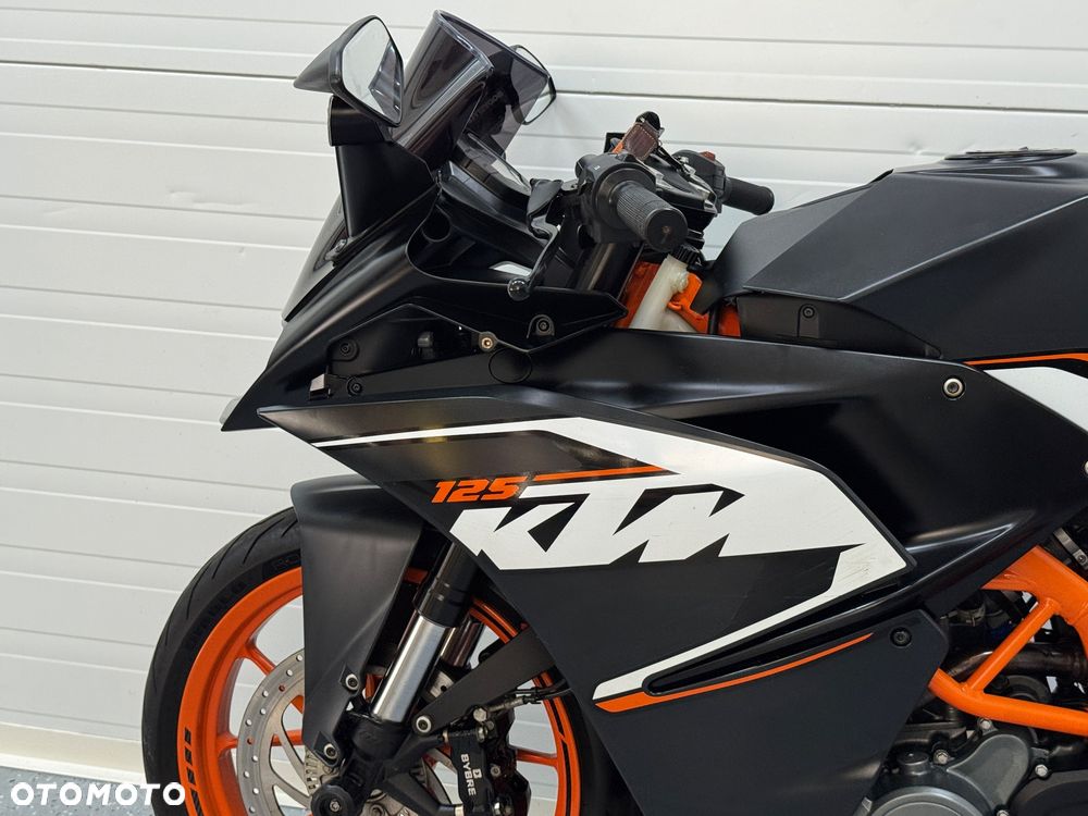 KTM RC 125 - 17