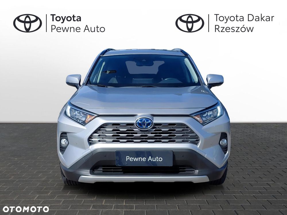 Toyota RAV4 - 8