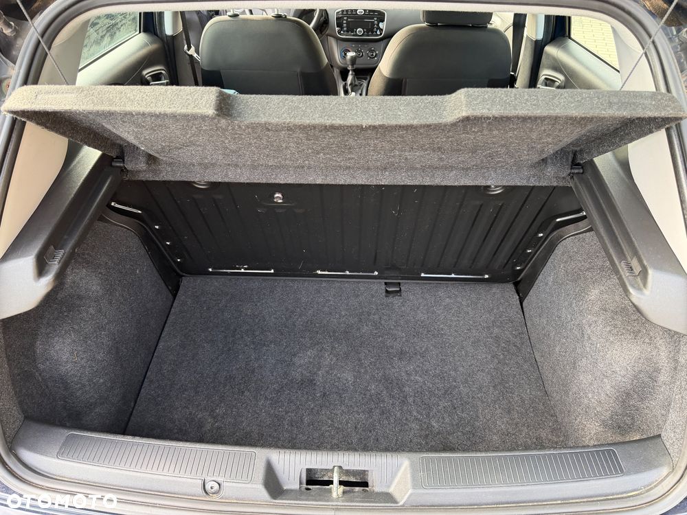 Fiat Punto 2012 - 16