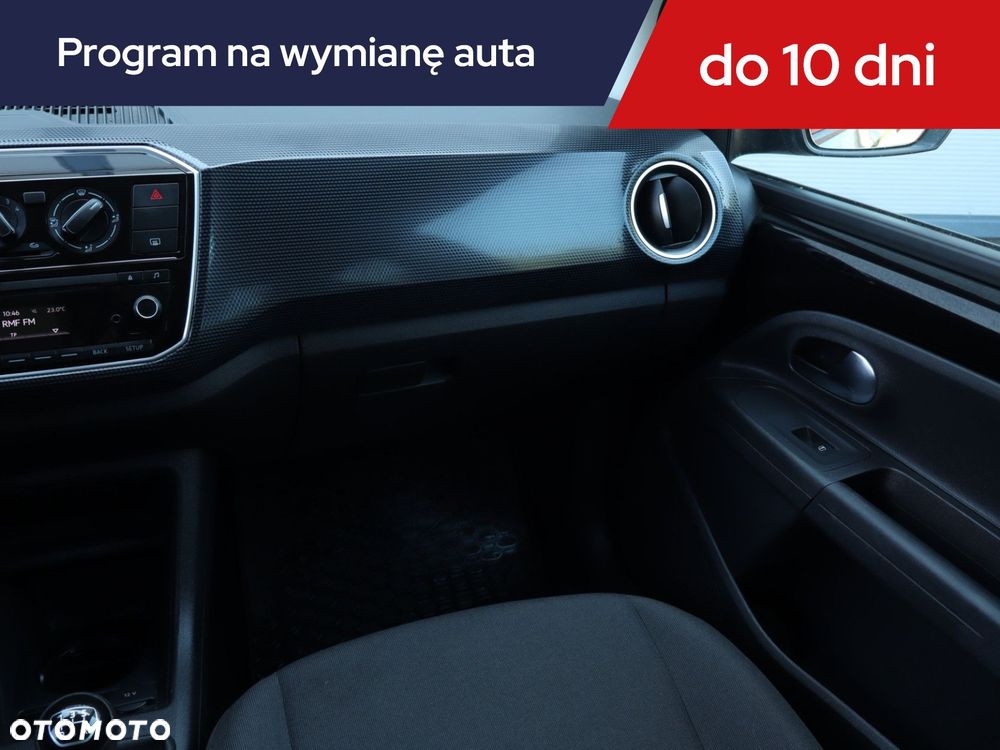 Volkswagen up! - 10