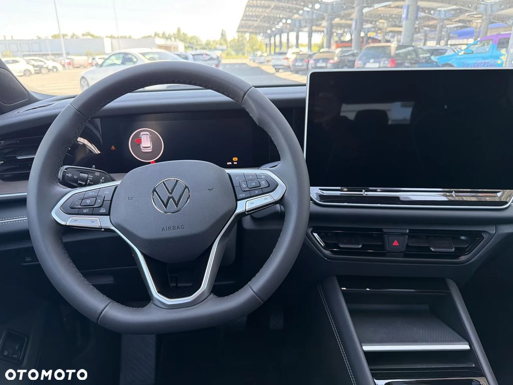 Volkswagen Tayron 1.5 TSI eHybrid PHEV 150kW Elegance DSG - 14