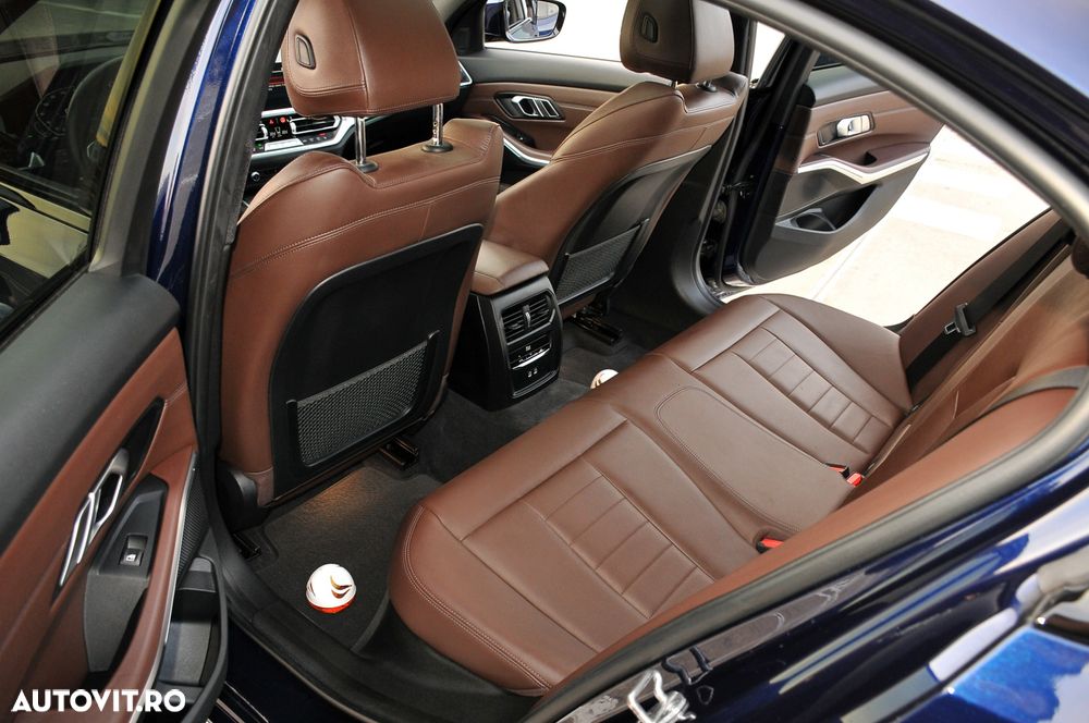 BMW Seria 3 330d xDrive Aut. M Sport - 10