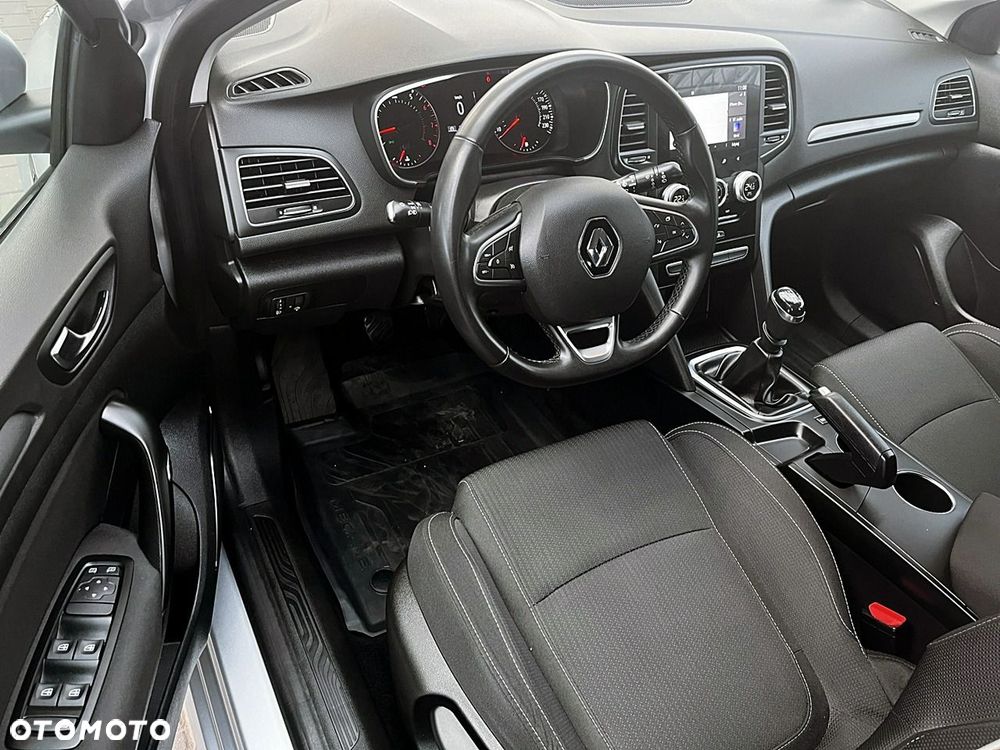 Renault Megane - 17