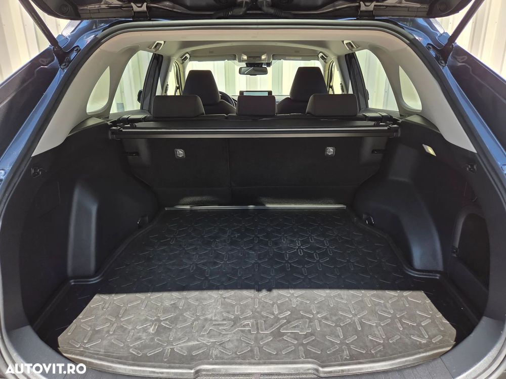 Toyota RAV4 - 29