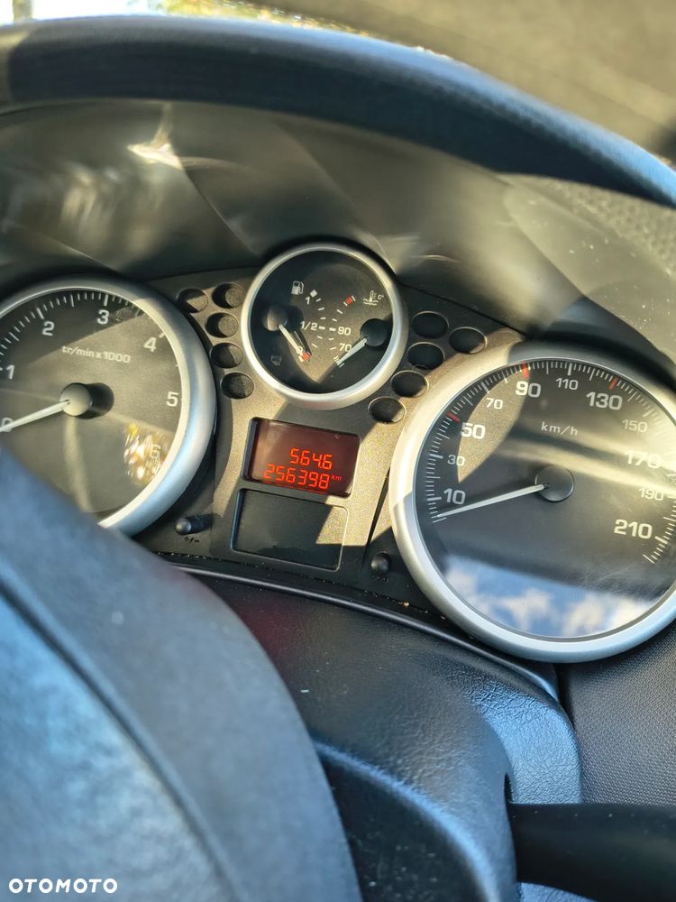 Peugeot 207 1.4 HDi Trendy - 11