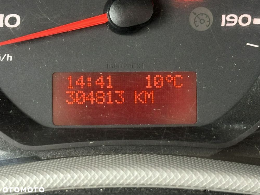 Renault Master - 25