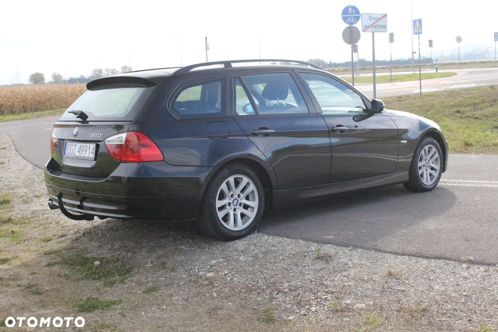 BMW Seria 3 - 13