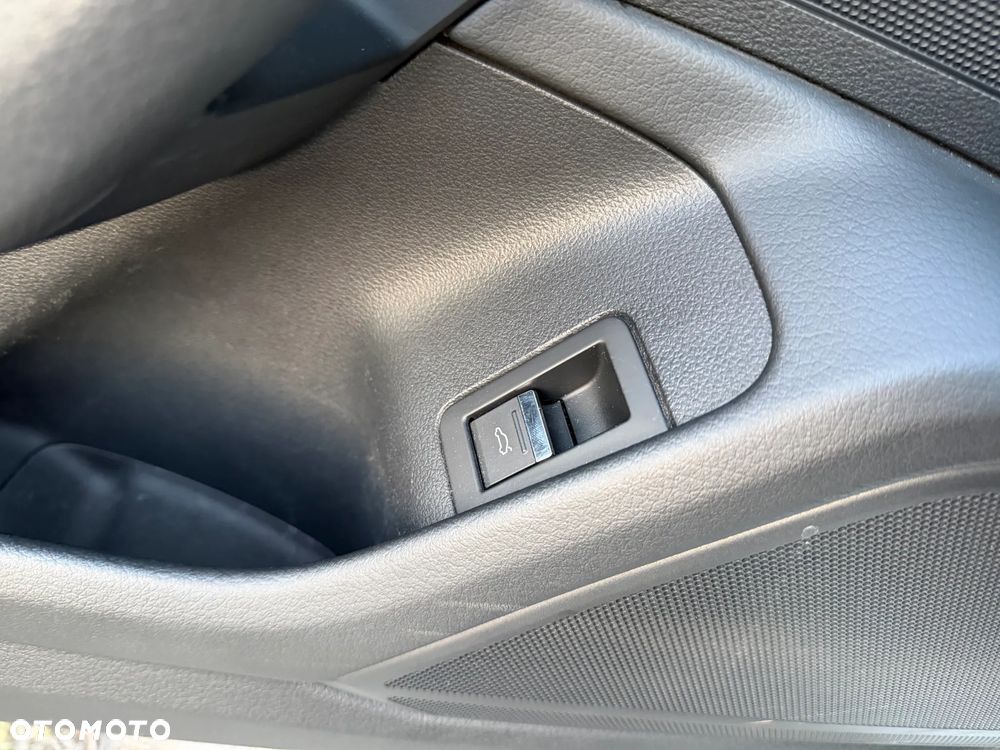 Audi A6 Avant - 21