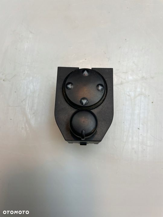 PRZEŁĄCZNIK LUSTEREK 8D0959565A AUDI A3 8L SPRAWNE - 1