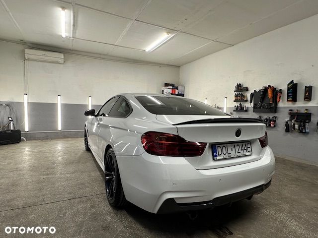 BMW Seria 4 - 12