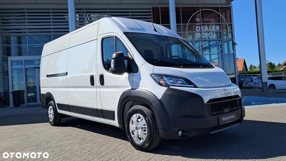 Toyota Proace MAX - 11