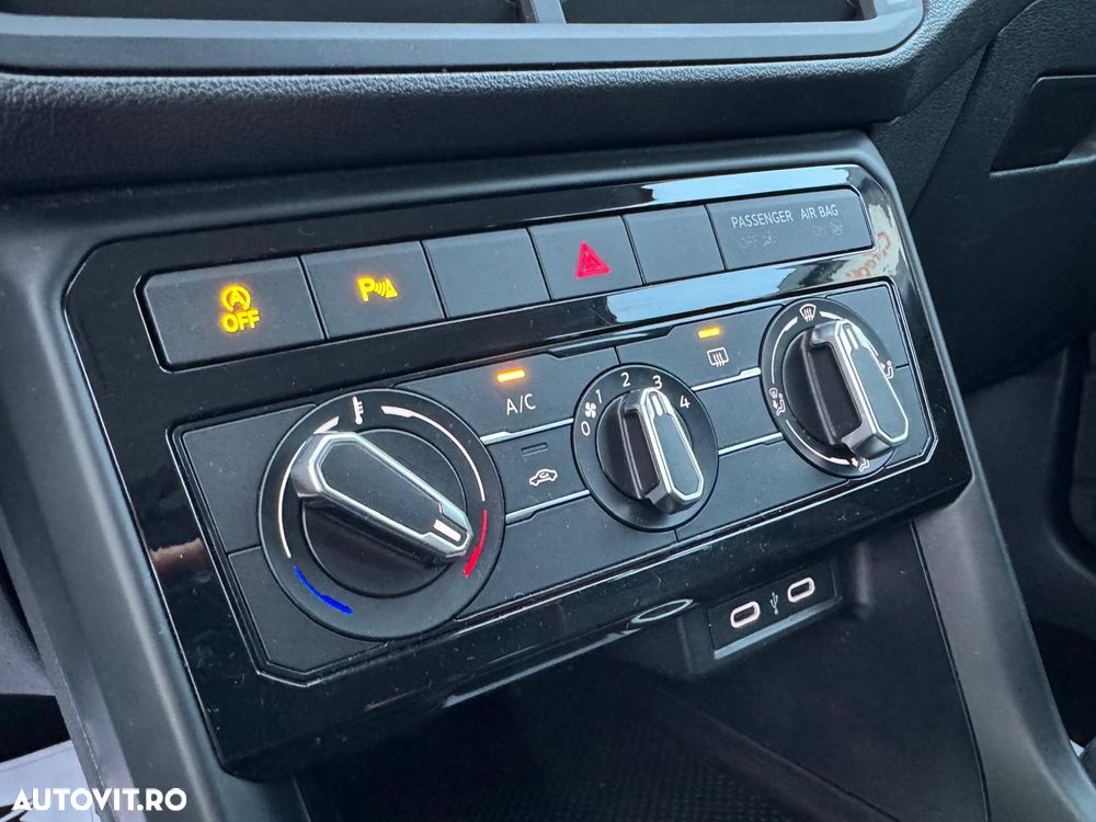 Volkswagen T-Cross 1.0 TSI OPF - 15