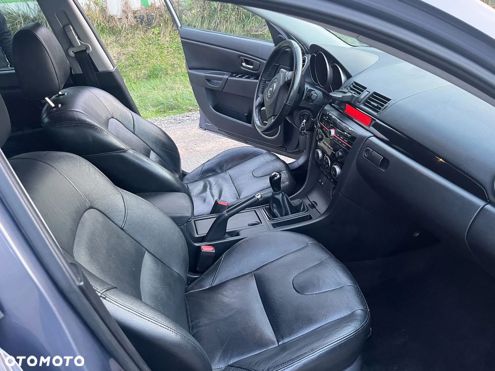 Mazda 3 - 9