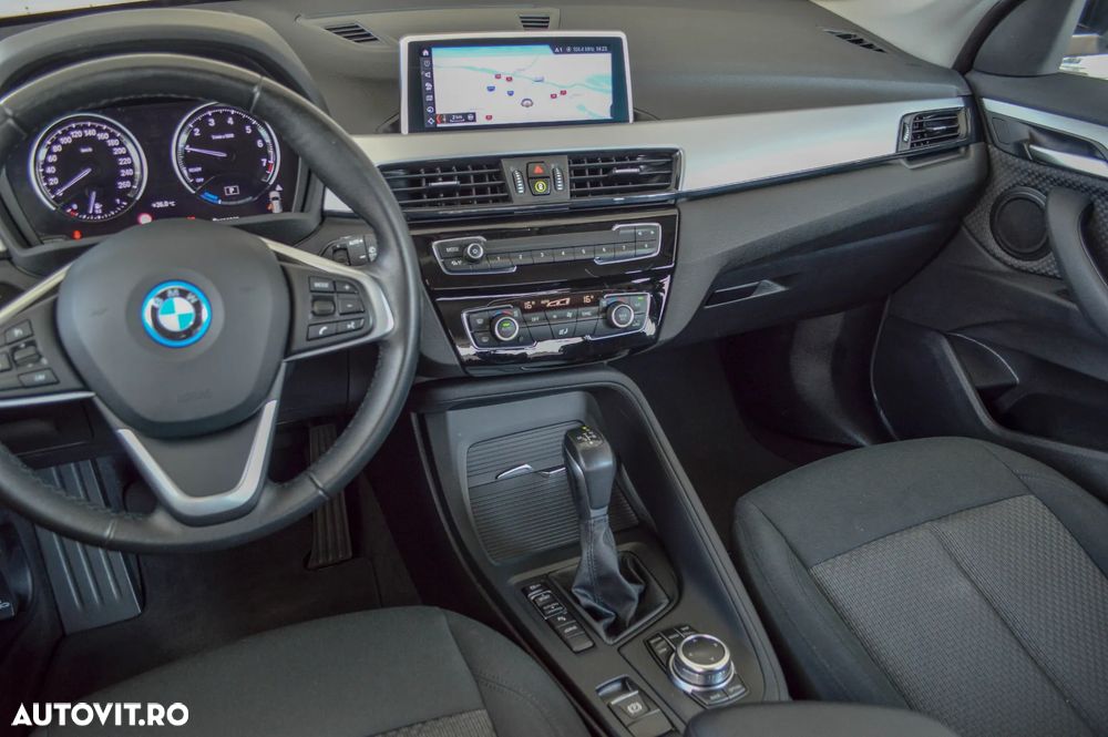 BMW X1 xDrive25e Sport Line - 26