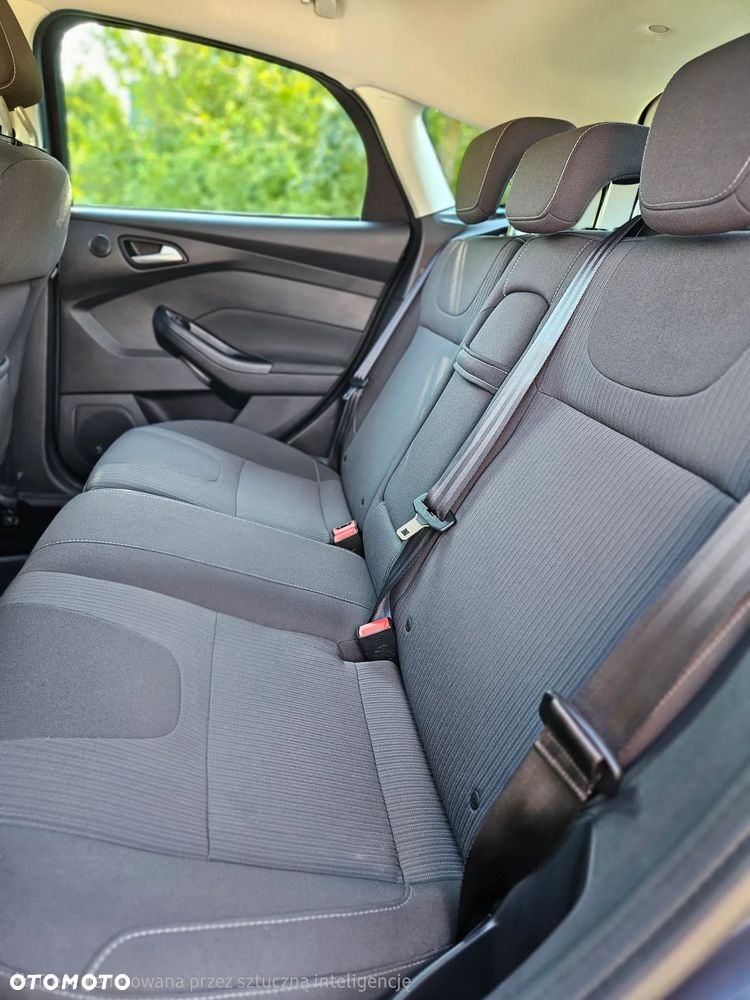 Ford Focus 1.6 Titanium - 13