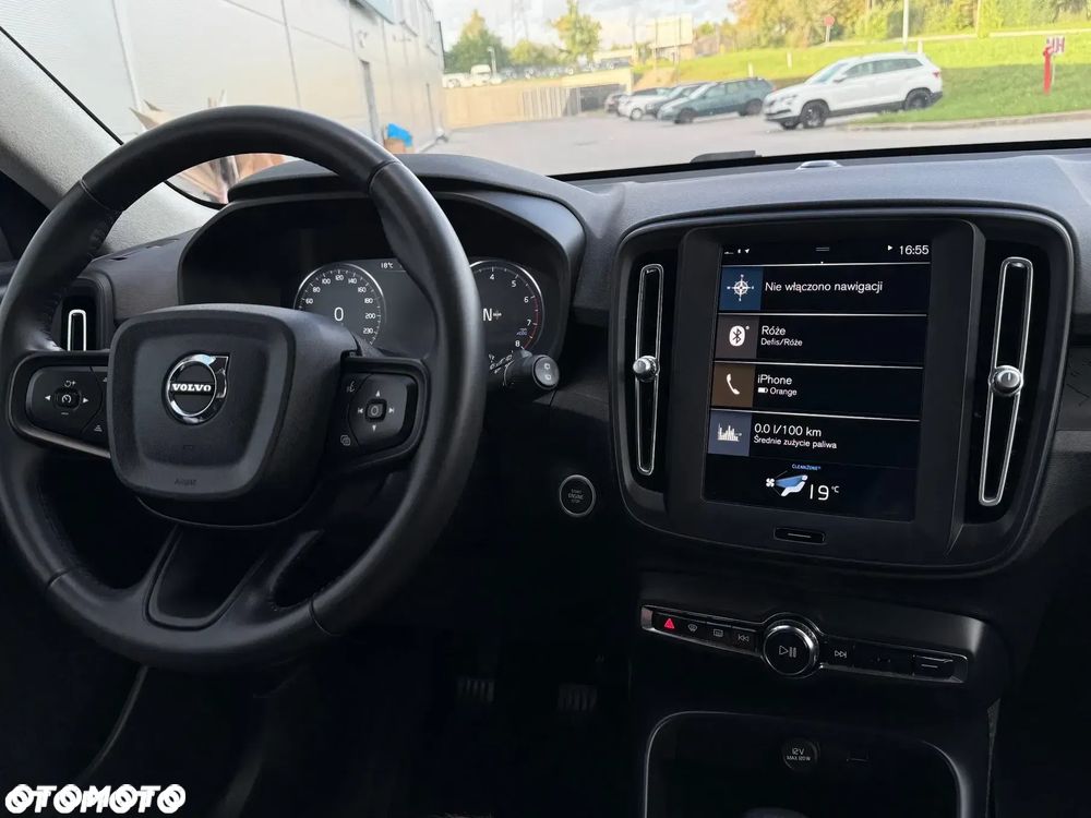 Volvo XC 40 T2 Momentum Core - 30