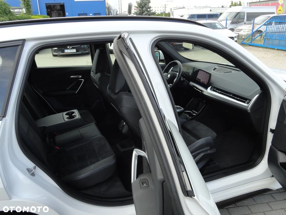 BMW X1 sDrive18i M Sportpaket - 10