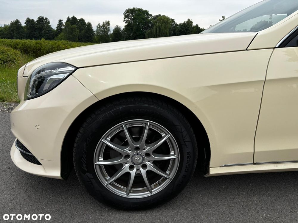 Mercedes-Benz Klasa E 220 BlueTEC 4Matic 7G-TRONIC Edition - 10