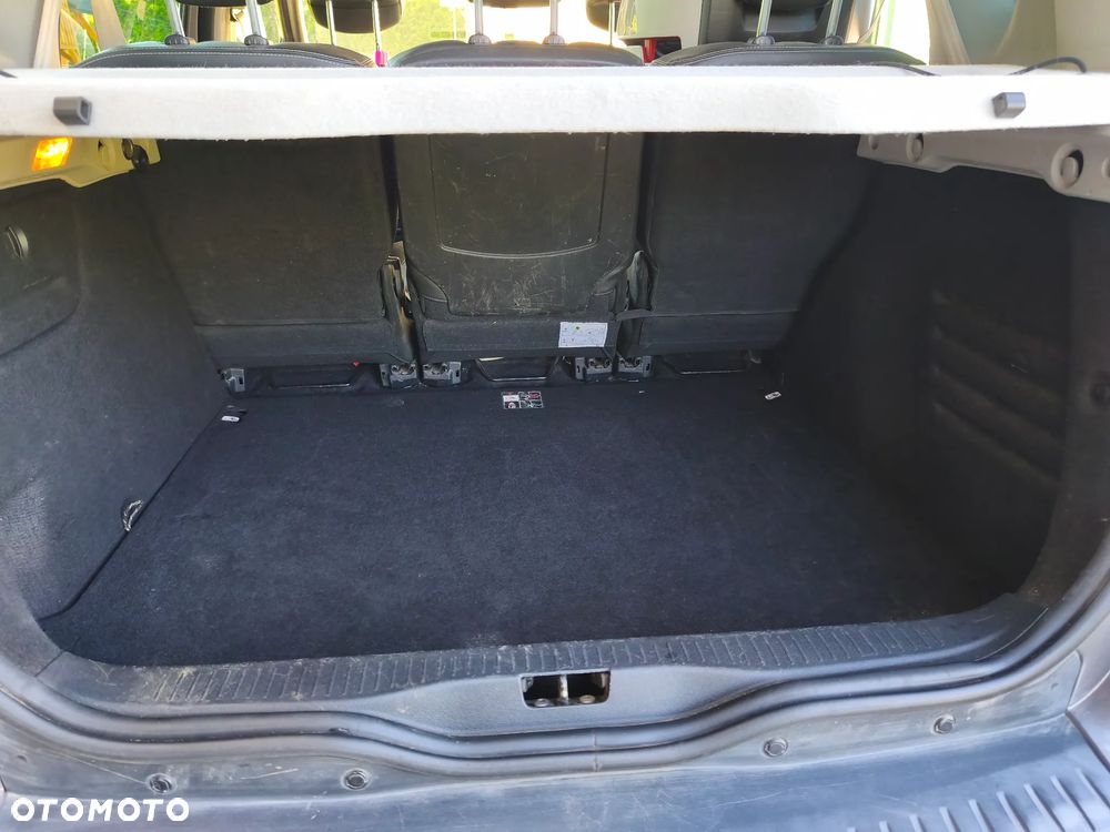 Renault Scenic Energy dCi 110 S&S Bose Edition - 10