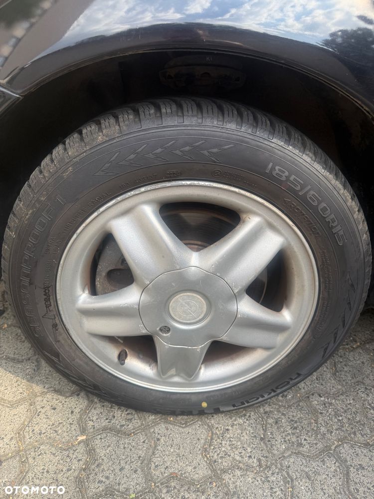 Opel Meriva 1.6 16V Essentia - 14
