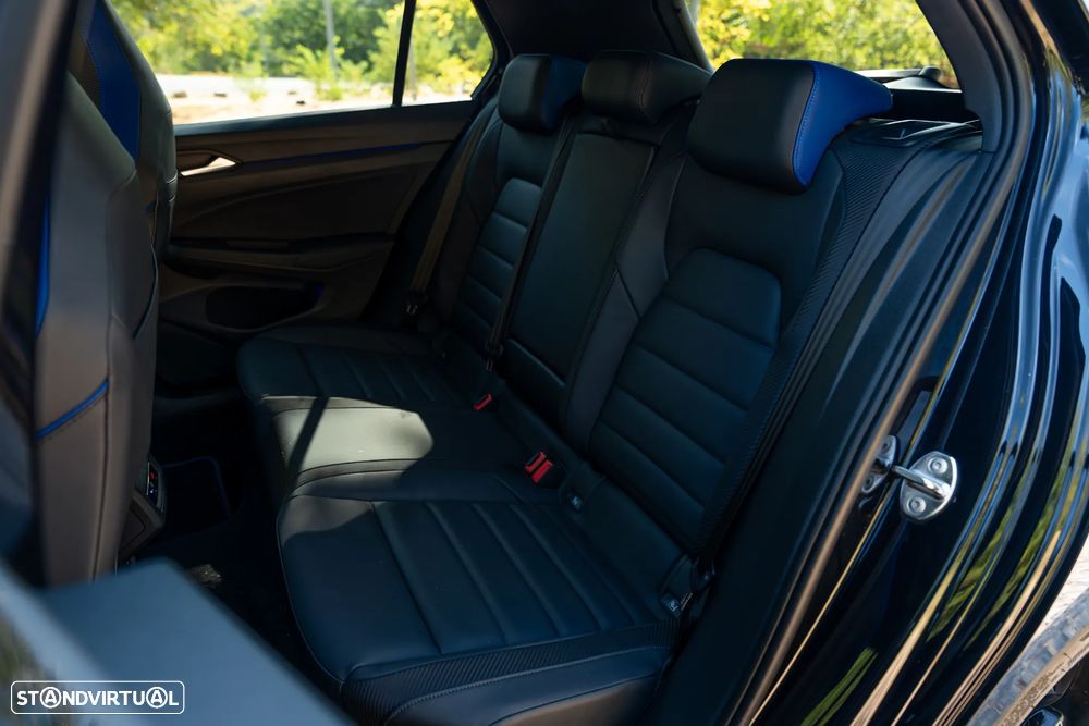 VW Golf 2.0 TSI R DSG - 29