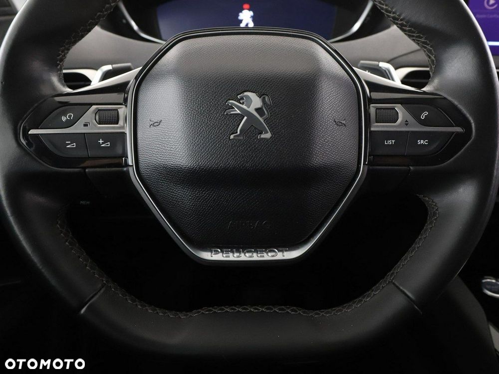 Peugeot 3008 1.2 PureTech Allure S&S EAT6 - 21