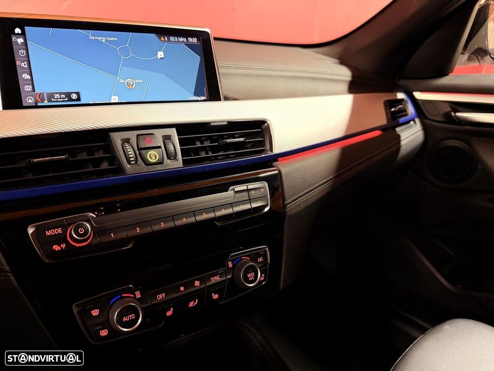 BMW X1 25 e xDrive Pack M - 11
