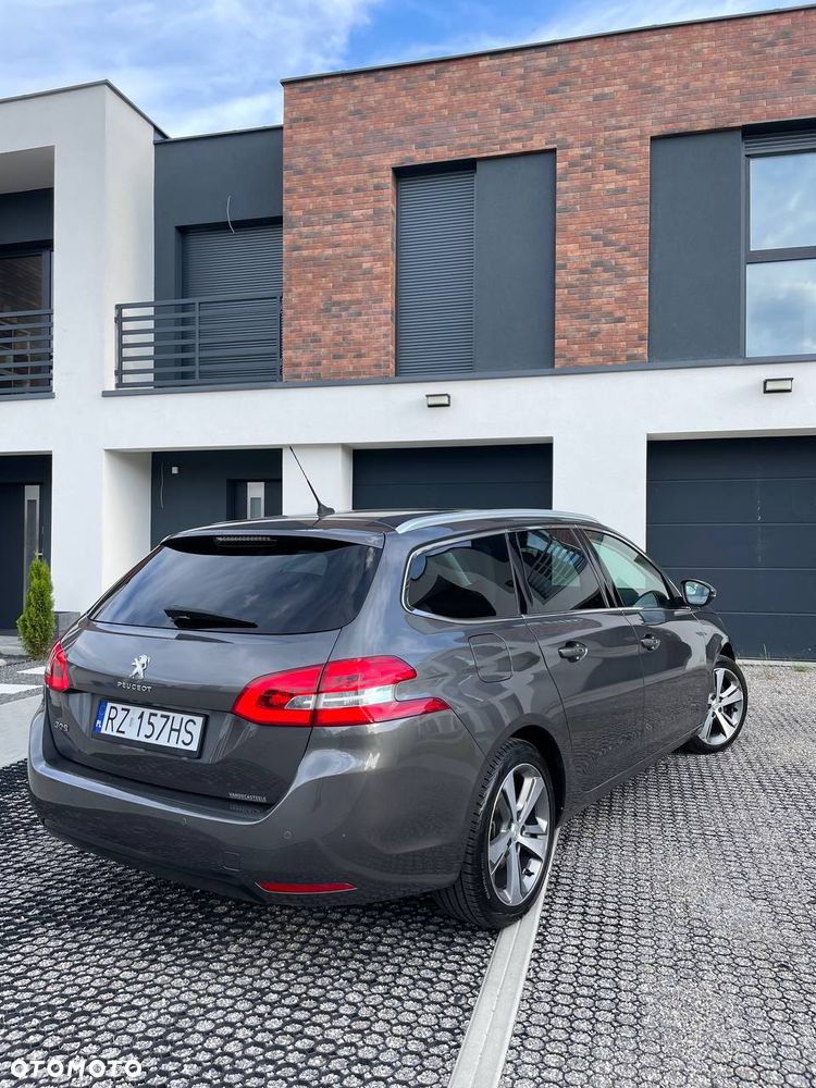 Peugeot 308 1.5 BlueHDi Allure Pack S&S EAT8 - 9