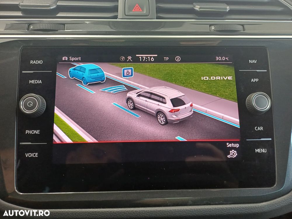 Volkswagen Tiguan 2.0 TDI SCR DSG 4Motion Life - 23