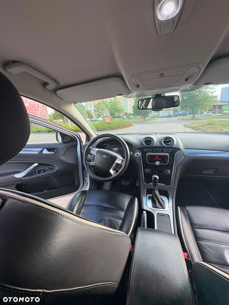 Ford Mondeo 2.0 TDCi Titanium X - 19