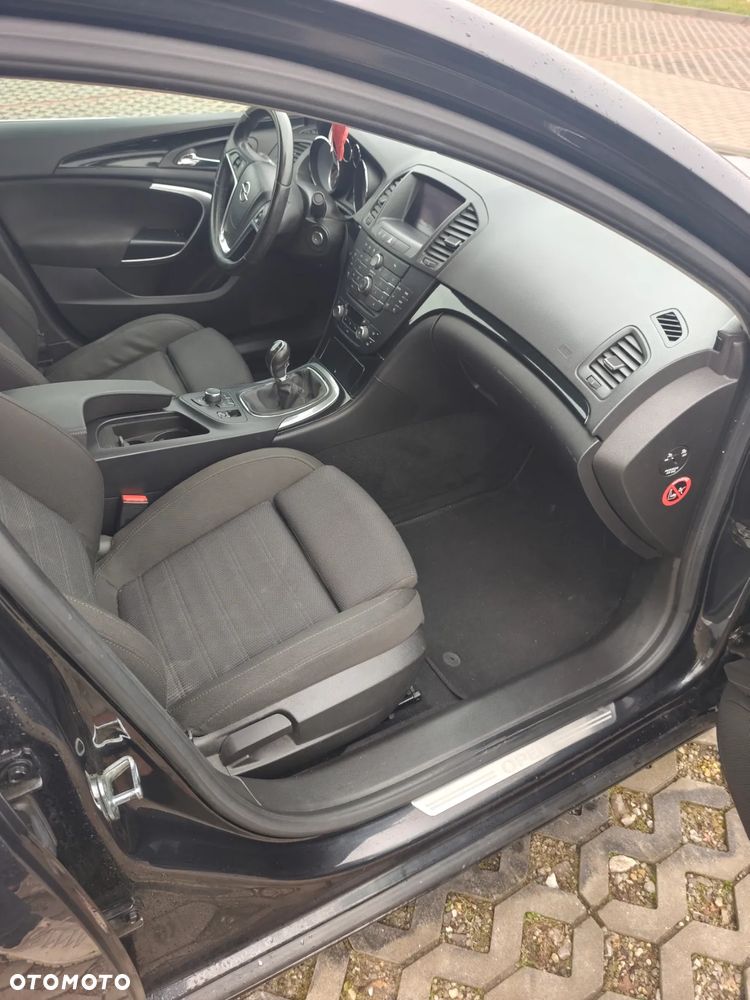 Opel Insignia 1.8 - 11