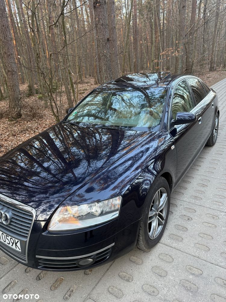 Audi A6 Limousine 2.4 - 3