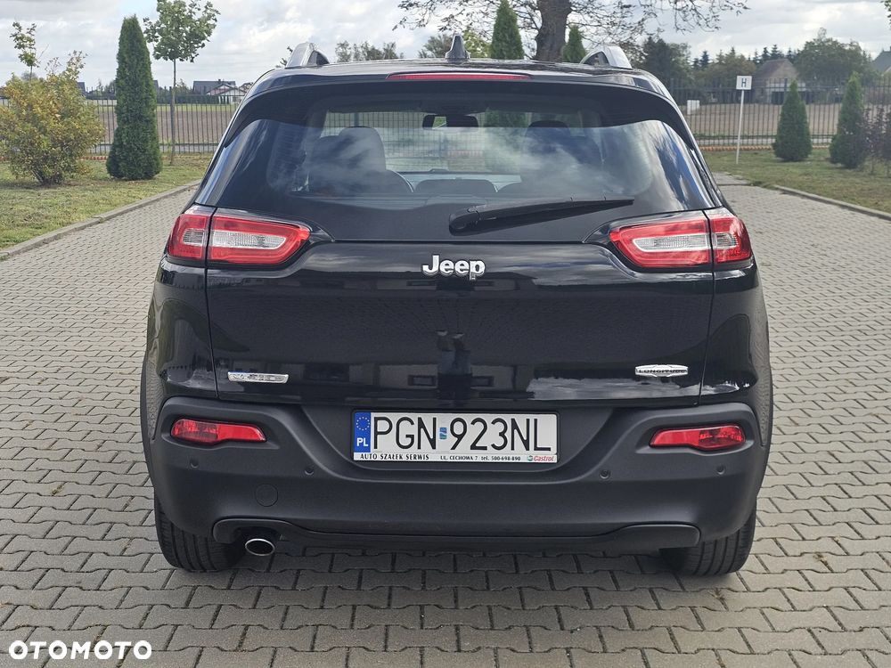 Jeep Cherokee - 6