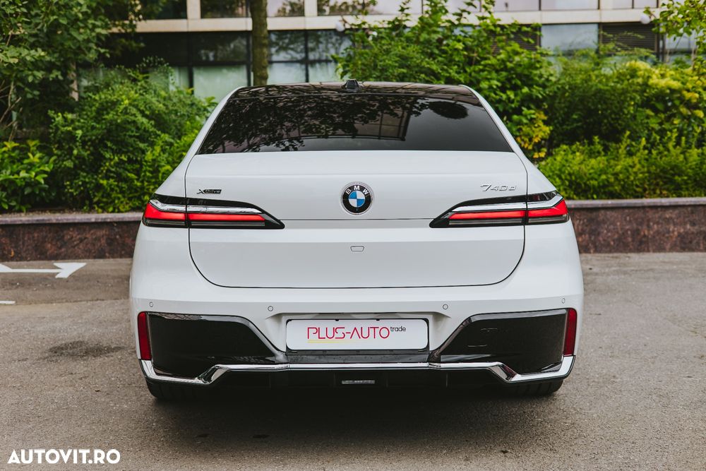 BMW Seria 7 740d xDrive MHEV - 6