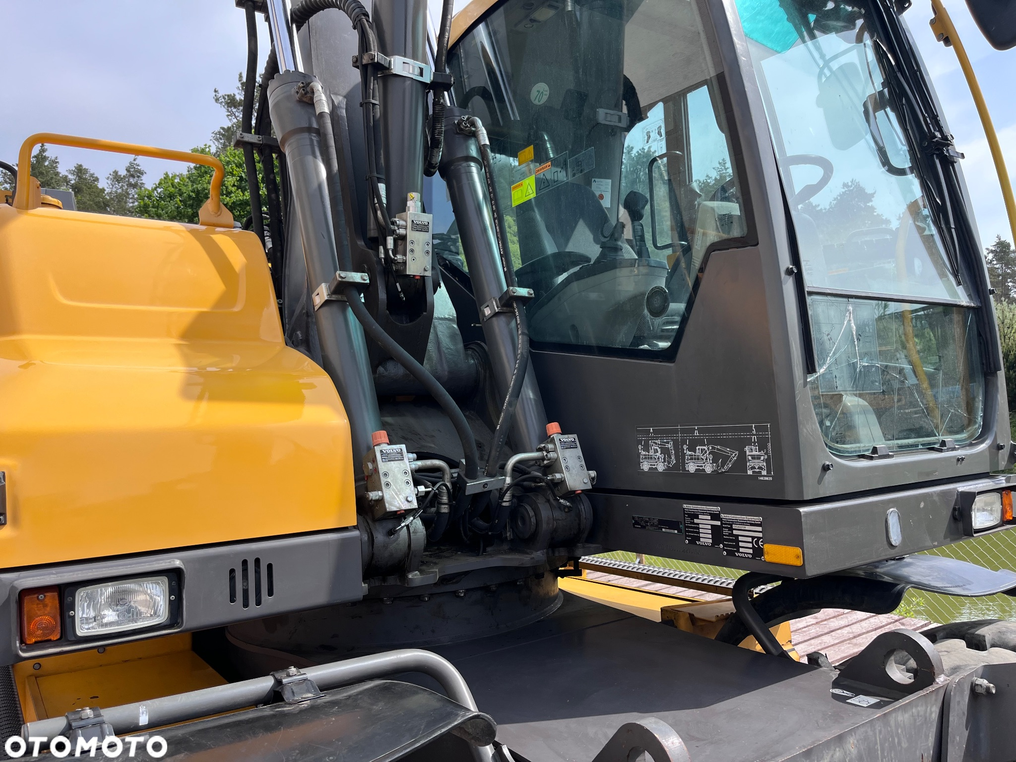 Volvo EW140D - 21