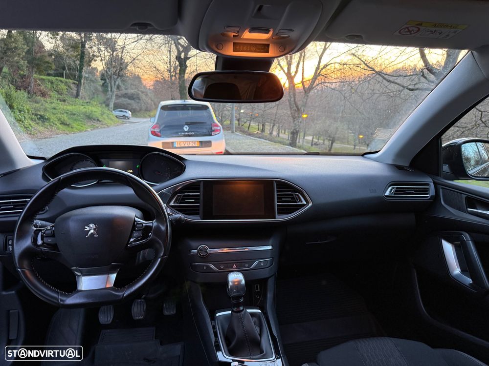 Peugeot 308 SW 1.6 BlueHDi Style - 10