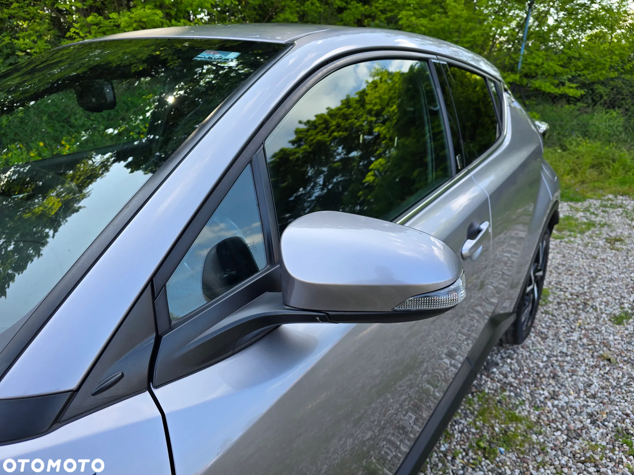 Toyota C-HR 1.8 Hybrid Team Deutschland - 9
