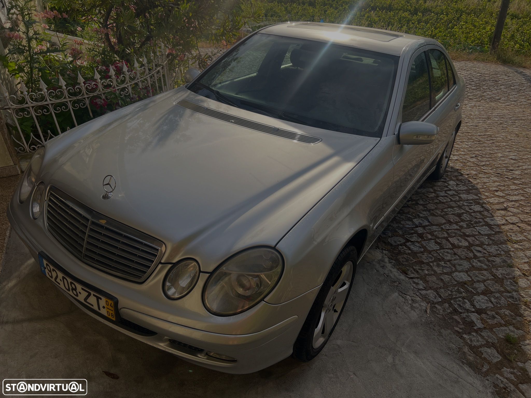 Mercedes-Benz E 220 CDi Classic Aut. - 1