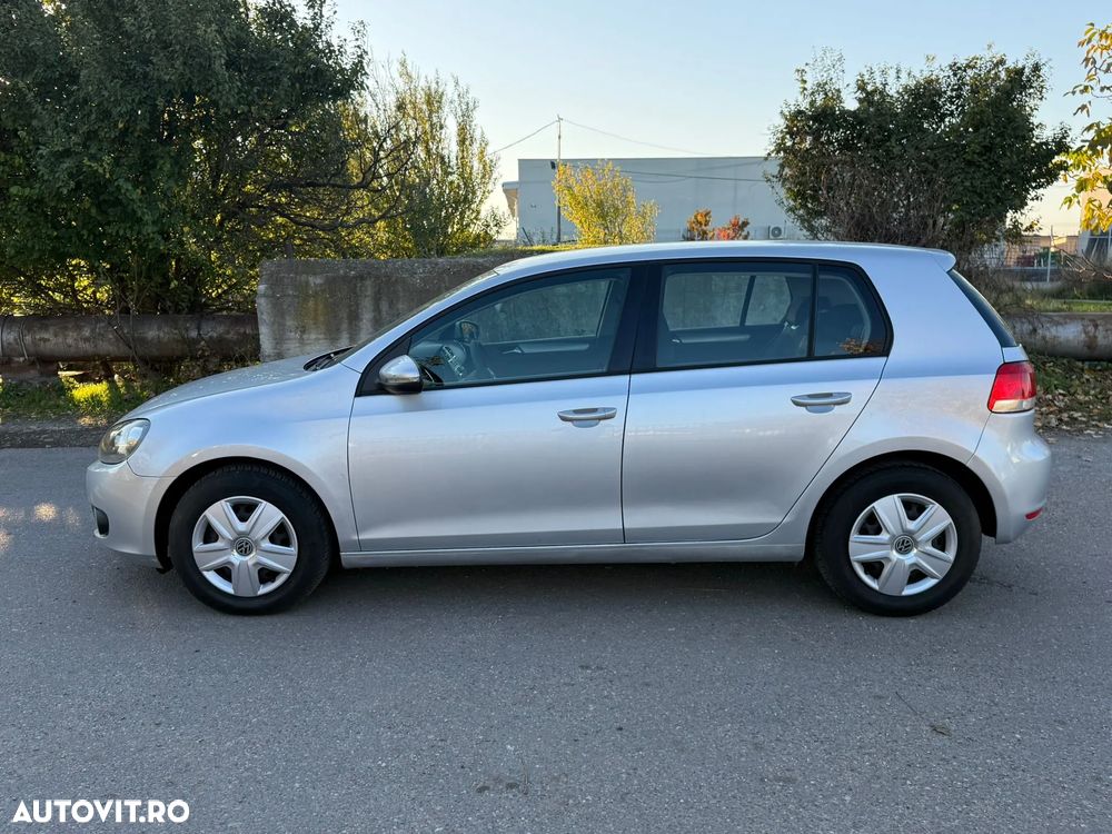 Volkswagen Golf 1.6 Comfortline - 20