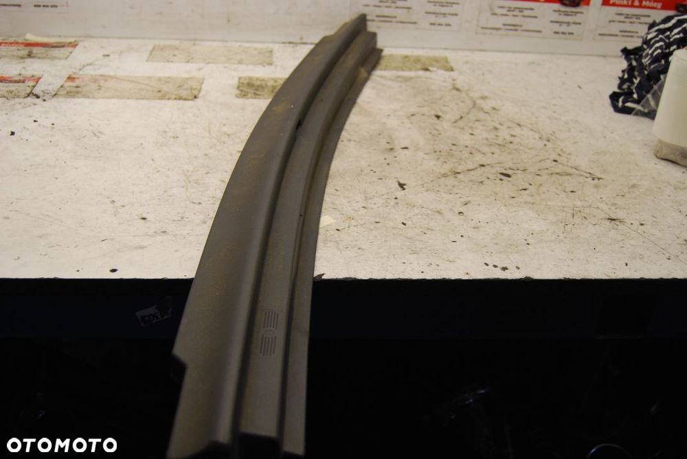 LISTWA NAKŁADKA BAGAŻNIKA TYŁ TYLNA 5M0864749 VW GOLF V PLUS - 3