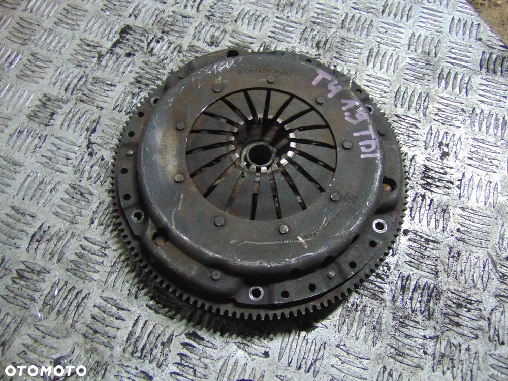Sprzęglo t4 1,9 TD 037105271K - 1