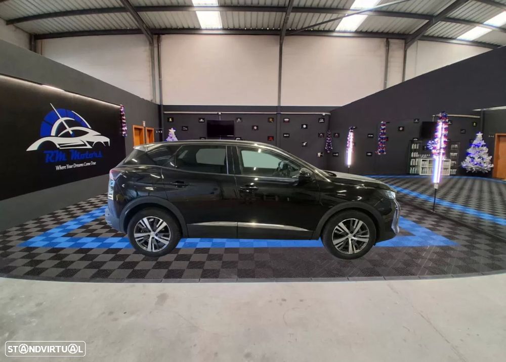 Peugeot 3008 PureTech 130 Stop & Start GPF EAT8 Allure - 3