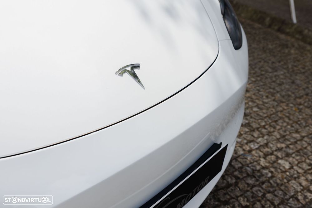 Tesla Model Y Long Range Tração Integral - 8