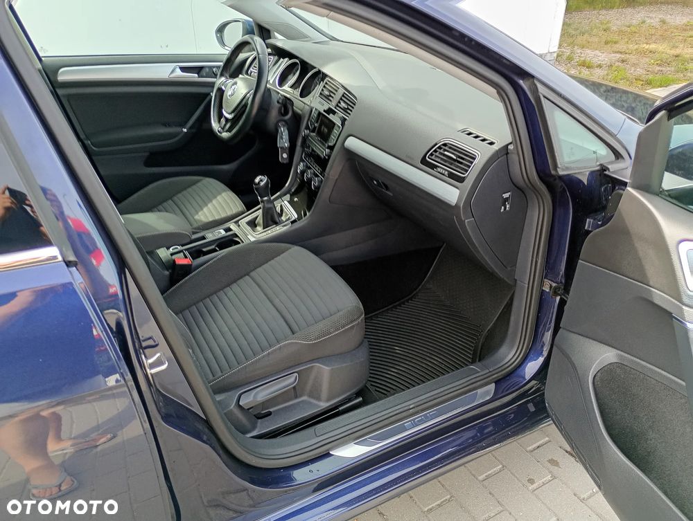 Volkswagen Golf 1.2 TSI BlueMotion Technology Cup - 20