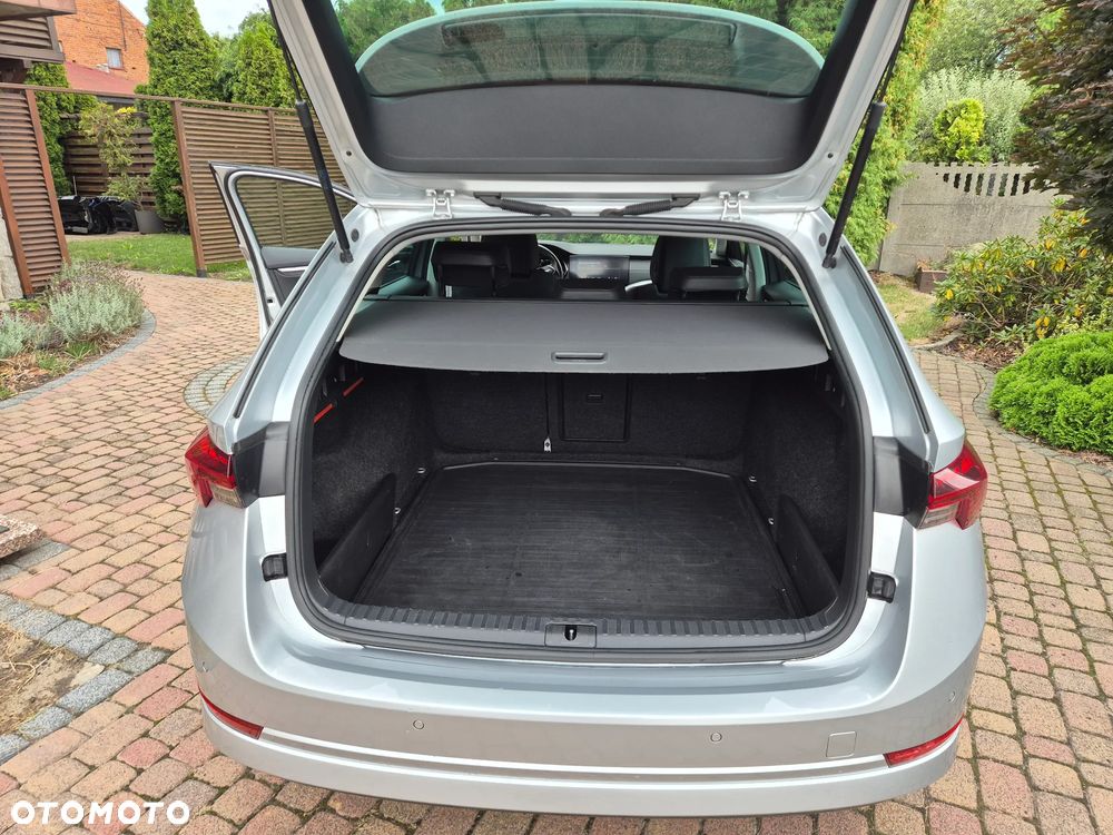 Skoda Octavia 2.0 TDI DSG Exclusive Plus - 14