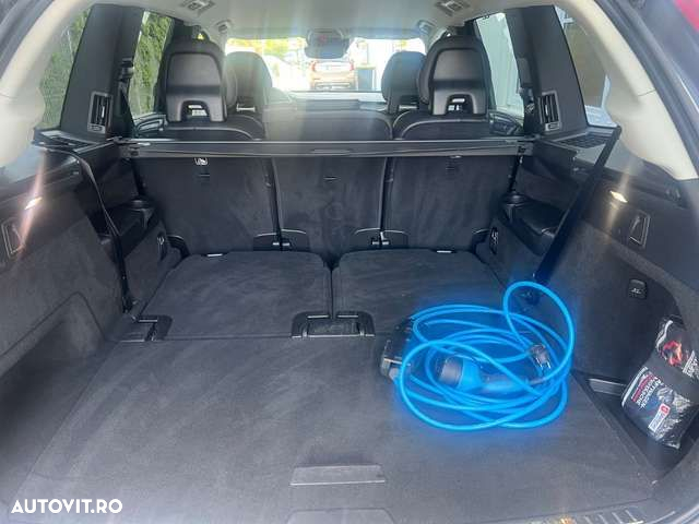 Volvo XC 90 - 11