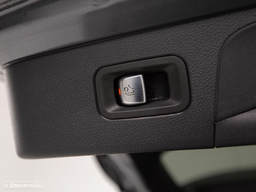 Mercedes-Benz GLC 300 de 4Matic 9G-TRONIC - 17