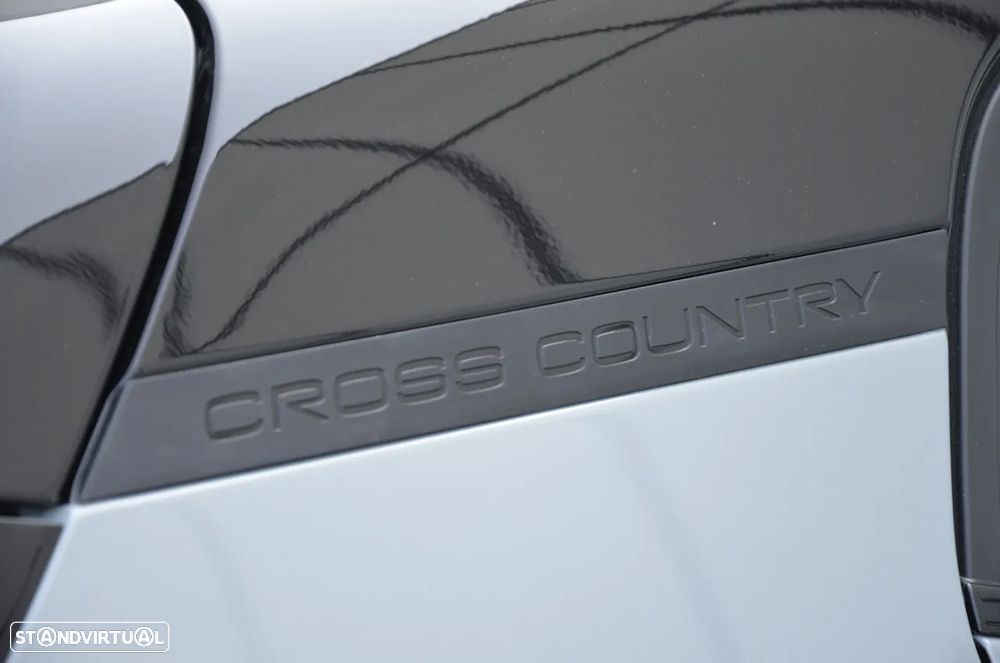 Volvo EX30 Cross Country - 43